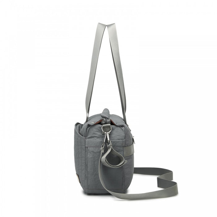 BCM2517 - Miss Lulu Stylish and Spacious Maternity Diaper Bag with Insulated Baby Bottle Pockets,Wet-Dry Separation,Stroller Strap - Grey